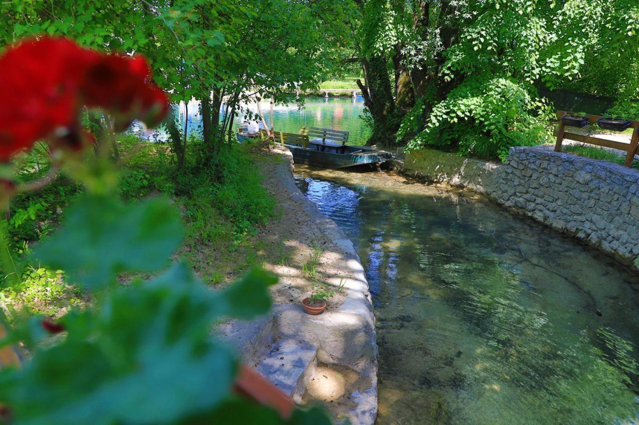 Apartment Green Lagoon Bihać Buitenkant foto